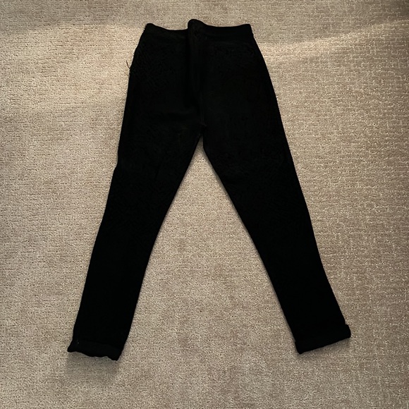 Topshop Velvet-Embossed Leggings - Picture 3 of 7